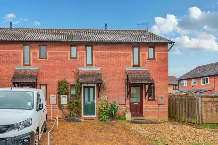 1 Bedroom Terraced House To Rent In Sycamore Avenue, Woodford Halse, NN11