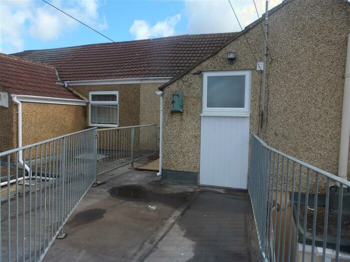 1 Bedroom Apartment To Rent In Rodbourne Road, Swindon, SN2