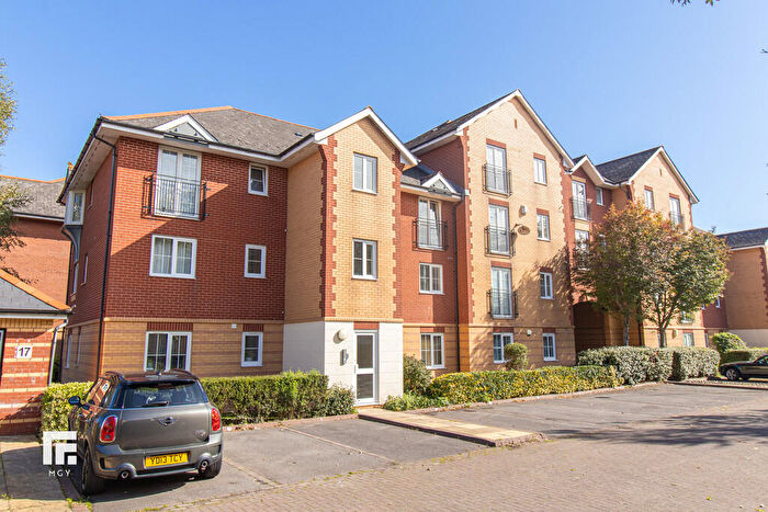 2 Bedroom Apartment To Rent In Harrison Way, Windsor Quay, Cardiff, CF11