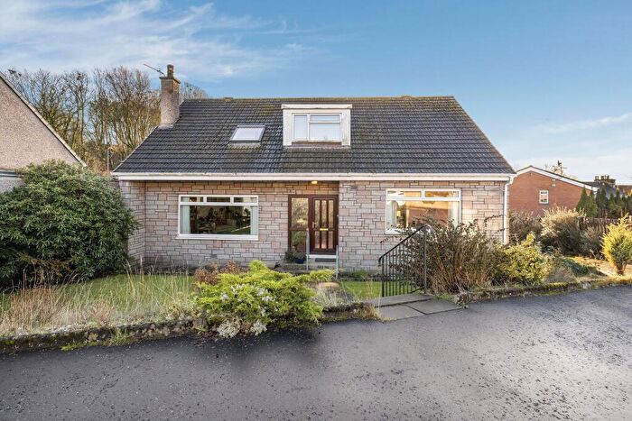 4 Bedroom Detached House For Sale In Barbush Place, Strathaven, ML10