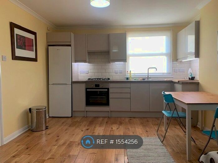 2 Bedroom Flat To Rent In Brent, London, NW10