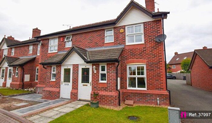 3 Bedroom End Terrace House For Sale In Sandmoor Place, Lymm, WA13