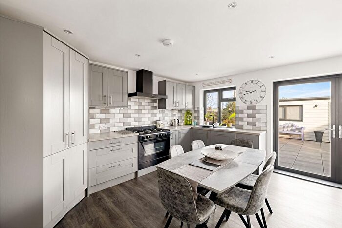 4 Bedroom Detached Bungalow For Sale In New Dover Road, Capel-Le-Ferne, Folkestone, CT18