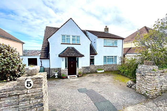3 Bedroom Detached House For Sale In Gannetts Park, Swanage, BH19