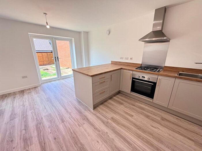 3 Bedroom Detached House For Sale In Pauline Hayward Drive, Blakedown, Kidderminster, DY10