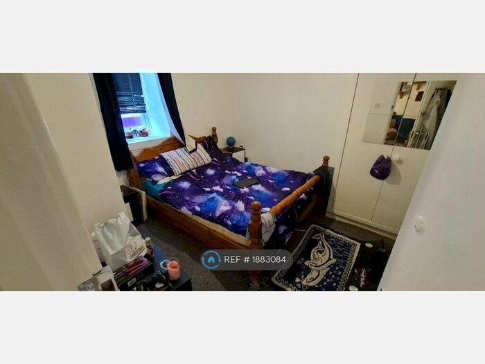 3 Bedroom Flat To Rent In St. Mary Street, Southampton, SO14