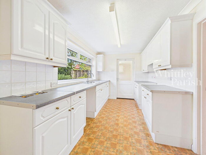 4 Bedroom Detached House For Sale In Cedar Drive, Attleborough, NR17