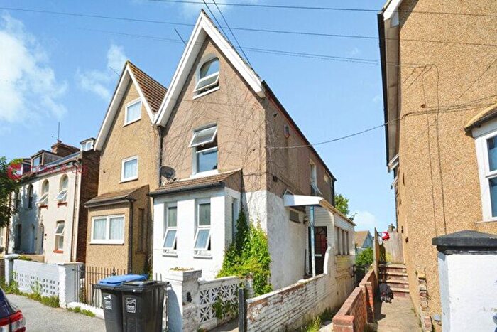 4 Bedroom Property To Rent In Central Road, Ramsgate, CT11