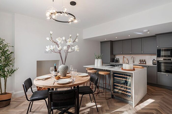 3 Bedroom Detached House For Sale In The Manse, Dittisham, Devon, TQ6
