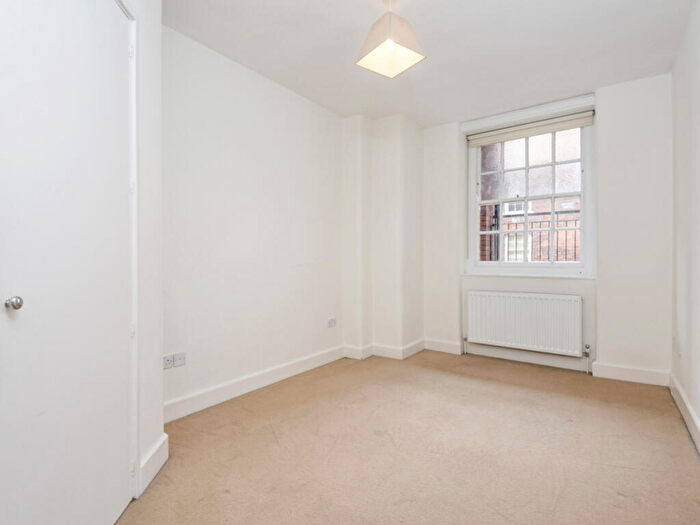 2 Bedroom Flat To Rent In Grove End House, Grove End Road, London, NW8