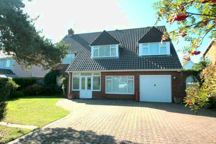 4 Bedroom Detached House To Rent In Golden Avenue, West Kingston, East Preston, West Sussex, BN16