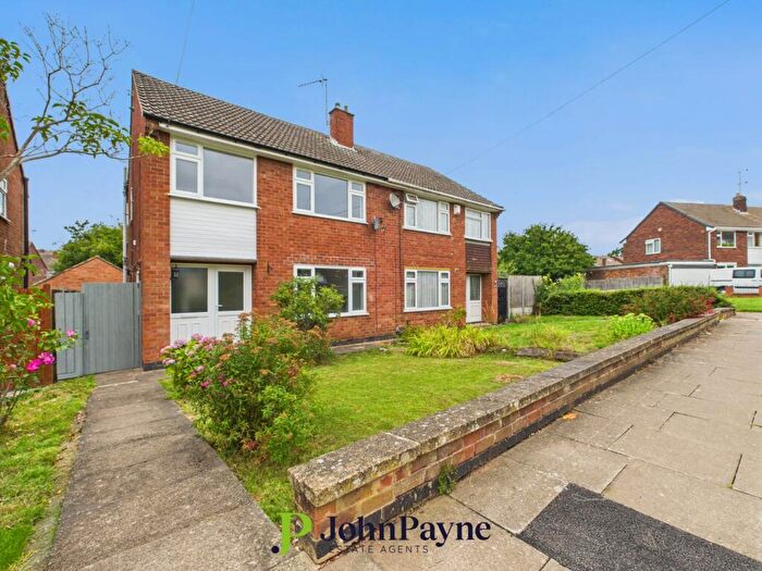 3 Bedroom Semi-Detached House For Sale In Horninghold Close, Binley, Coventry, CV3