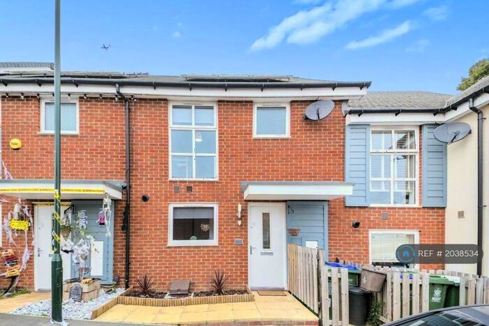 3 Bedroom Terraced House To Rent In Morris Drive, Belvedere, DA17