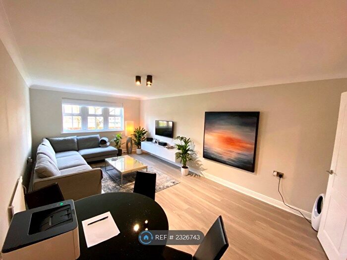 2 Bedroom Flat To Rent In Coppice House, Poynton, Stockport, SK12