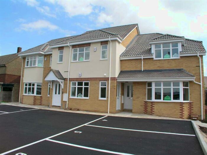 1 Bedroom Flat To Rent In Malin Court, Luton Road, Barton Le Clay, MK45