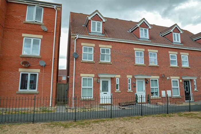 3 Bedroom End Terrace House To Rent In Countess Avenue, Bridgwater, TA6