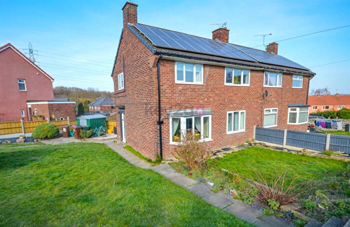 3 Bedroom Semi-Detached House To Rent In High Hazel Crescent, Catcliffe, Rotherham, S60