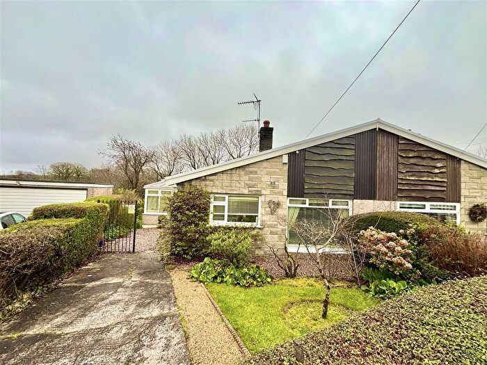 2 Bedroom Semi-Detached Bungalow For Sale In Summerland Park, Upper Killay, Swansea, SA2
