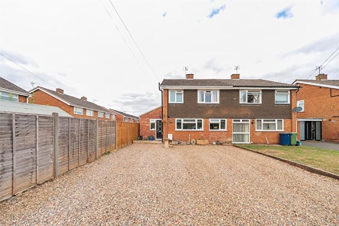 3 Bedroom Semi-Detached House For Sale In Wellfield, Tewkesbury, Gloucestershire, GL20