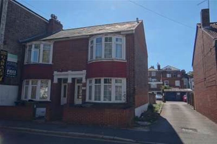 3 Bedroom House To Rent In St Pauls Road, Portsmouth, PO5