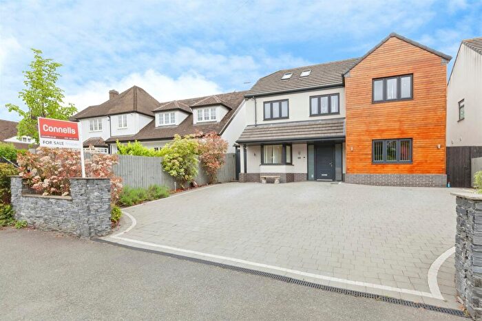 5 Bedroom Detached House For Sale In Fairefield Crescent, Glenfield, Leicester, LE3