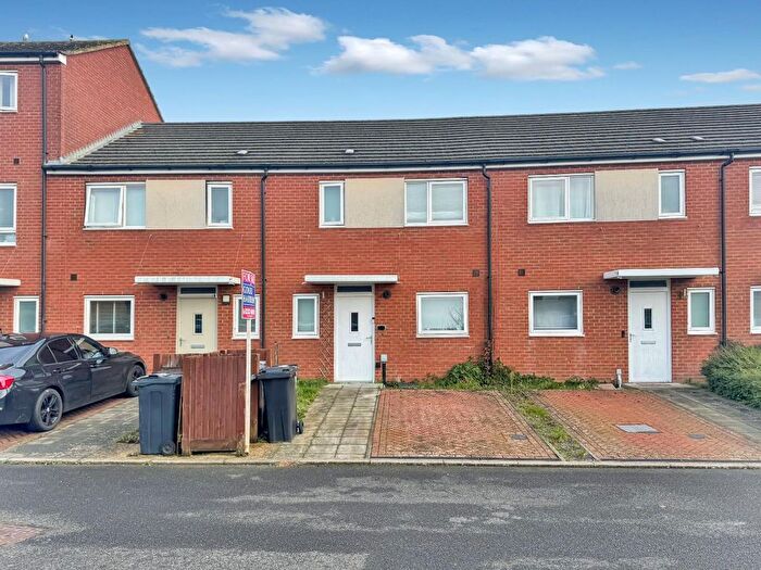 3 Bedroom Terraced House For Sale In Lamberhurst Mews, Ashford, TN23