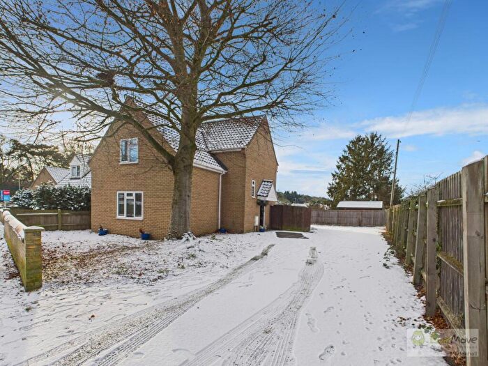 3 Bedroom Detached House For Sale In Crown Street, Brandon, IP27