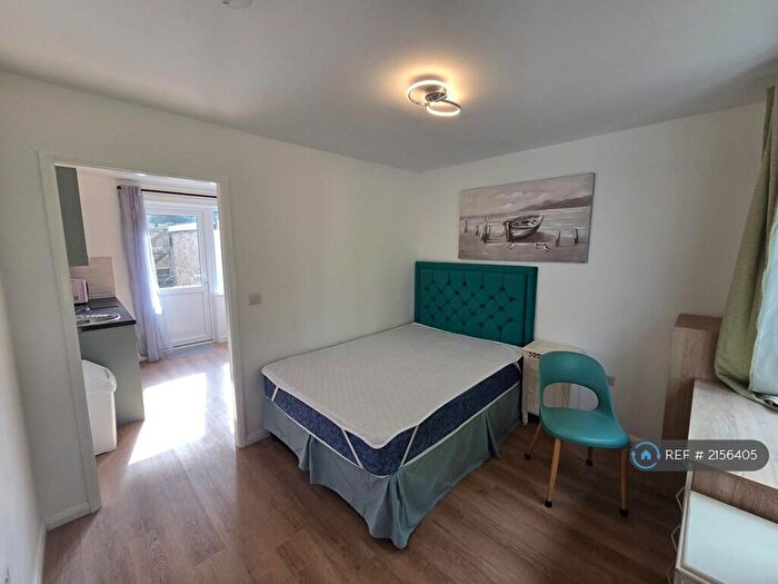 1 Bedroom Flat To Rent In Harborne, Birmingham, B17