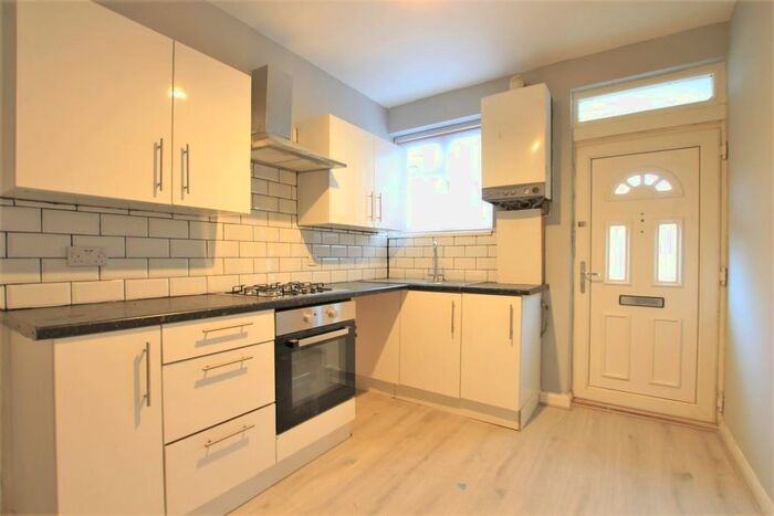 2 Bedroom Maisonette To Rent In Elmwood Avenue, Feltham TW13