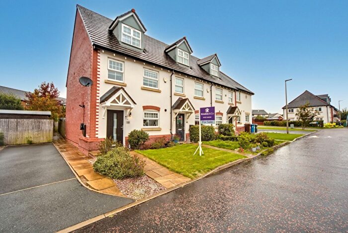 3 Bedroom End Terrace House For Sale In Fleming Court, Shevington, WN6
