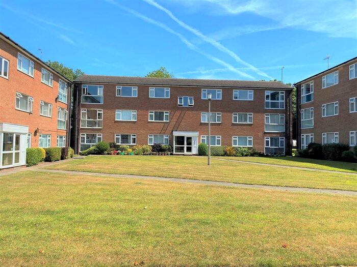 2 Bedroom Flat To Rent In Gaywood Court, Nicholas Road, Blundellsands, L23