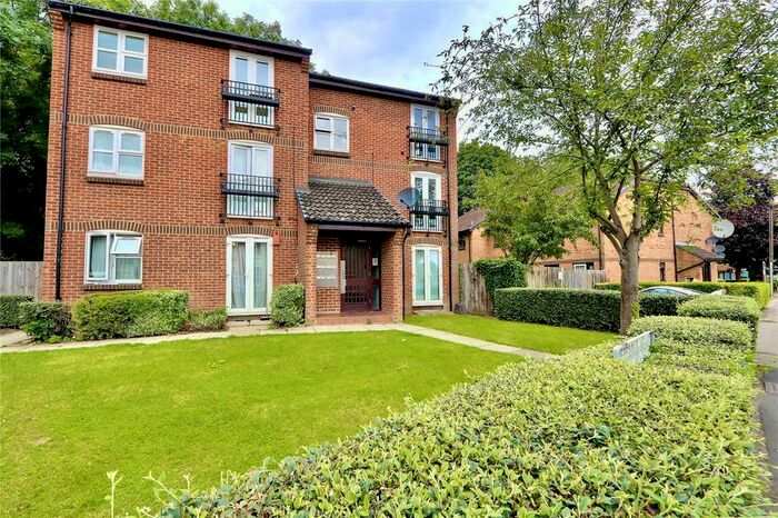 Property To Rent In Merrivale Mews, Tavistock Road, West Drayton, UB7