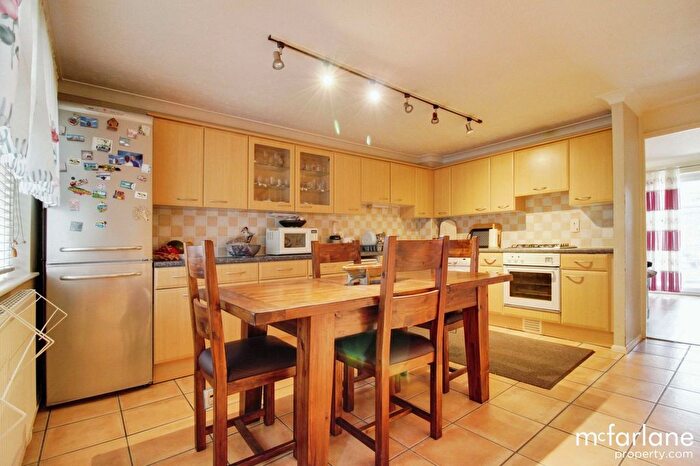 3 Bedroom Terraced House For Sale In Edale Moor, Swindon, SN3