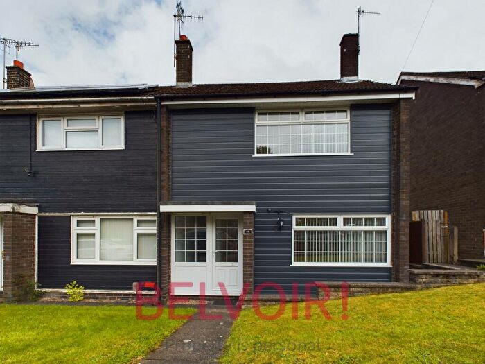 2 Bedroom Town House To Rent In Petersfield Road, Fegg Hayes, Stoke-on-Trent, ST6