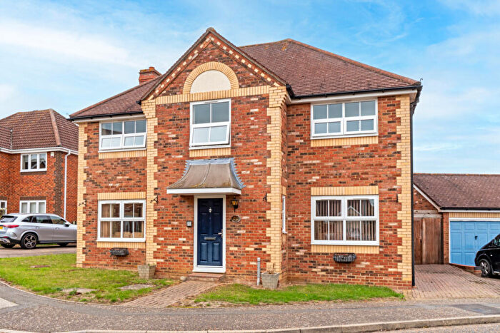 4 Bedroom Detached House For Sale In The Poplars, Dunmow, Essex, CM6