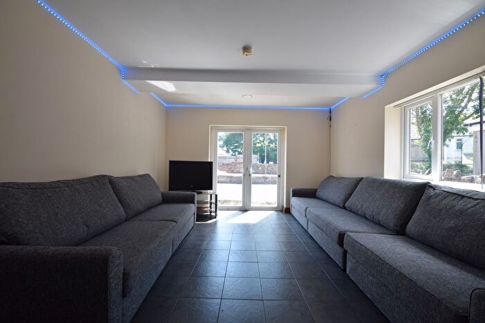 8 Bedroom Terraced House To Rent In Woodville Road, Cathays, CF24