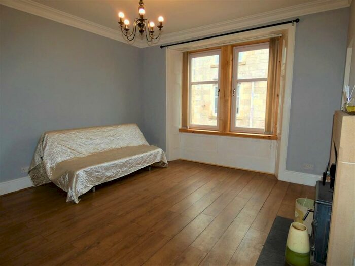 2 Bedroom Flat For Sale In Crawford Street, Millport, Isle Of Cumbrae, KA28
