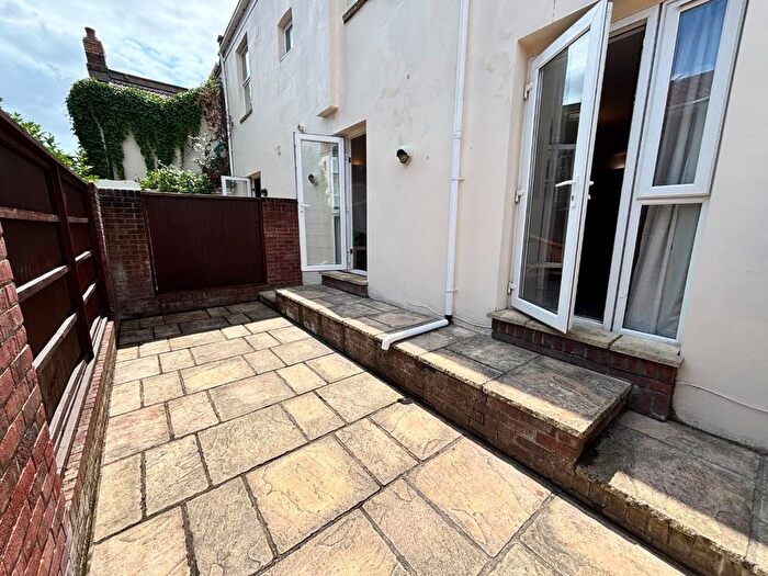 1 Bedroom Flat For Sale In Villiers Road, Easton, Bristol, BS5