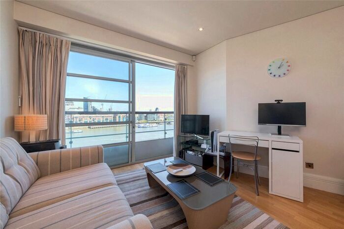 1 Bedroom Flat To Rent In Spice Quay Heights, Shad Thames, London, SE1