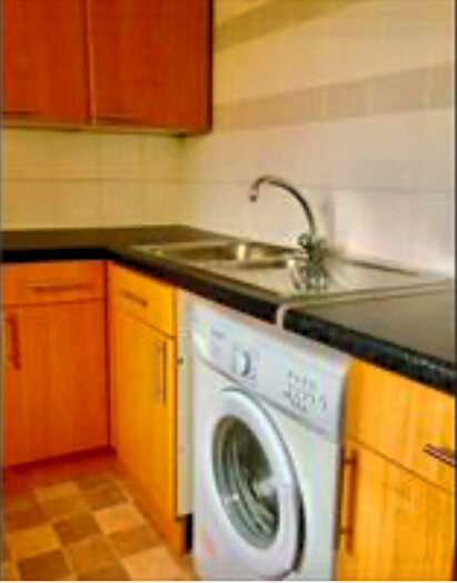 2 Bedroom Flat To Rent In Hazel Road, Cumbernauld, Glasgow, G67