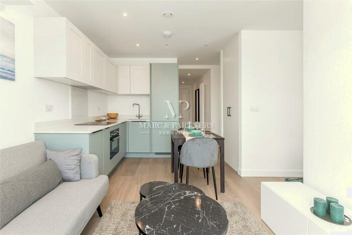 Apartment To Rent In Galleria House, B Western Gateway, London, E16