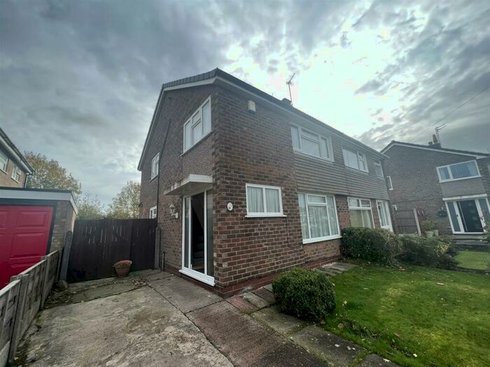 3 Bedroom Semi-Detached House To Rent In Corfe Crescent, Hazel Grove, Stockport, SK7