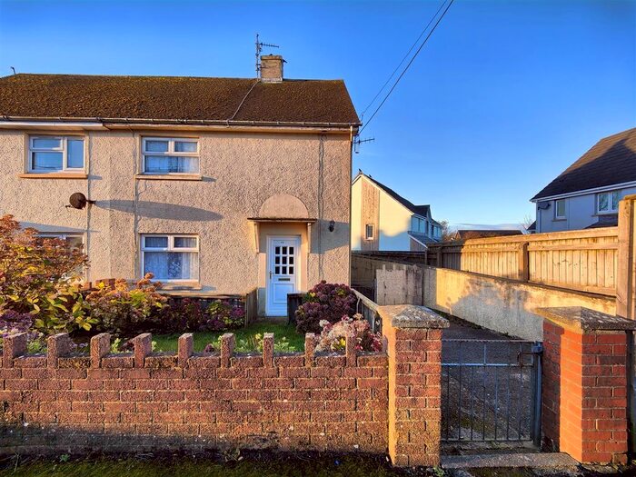 3 Bedroom Semi-Detached House For Sale In Cefn Coed, Dwrbach, Fishguard, SA65
