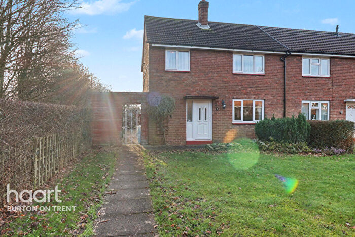 3 Bedroom End Of Terrace House For Sale In Sycamore Road, Burton-On-Trent, DE15