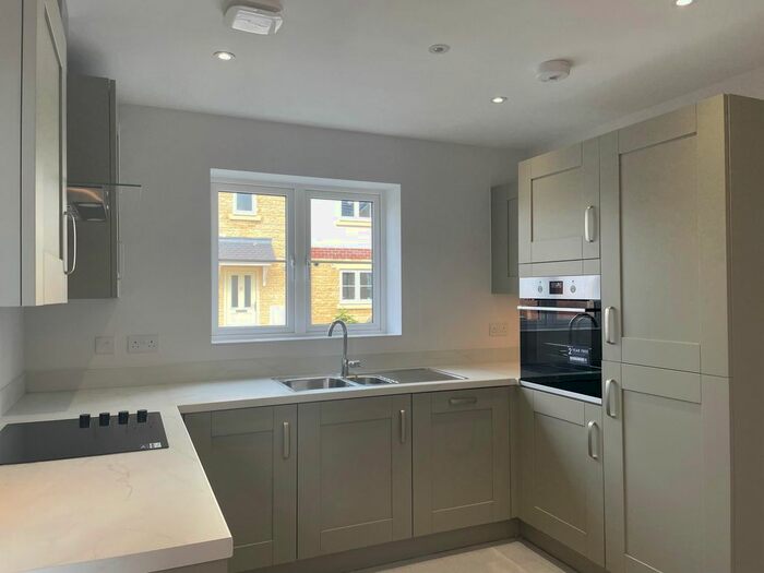 3 Bedroom Terraced House To Rent In Defroscia Close, Calne, SN11