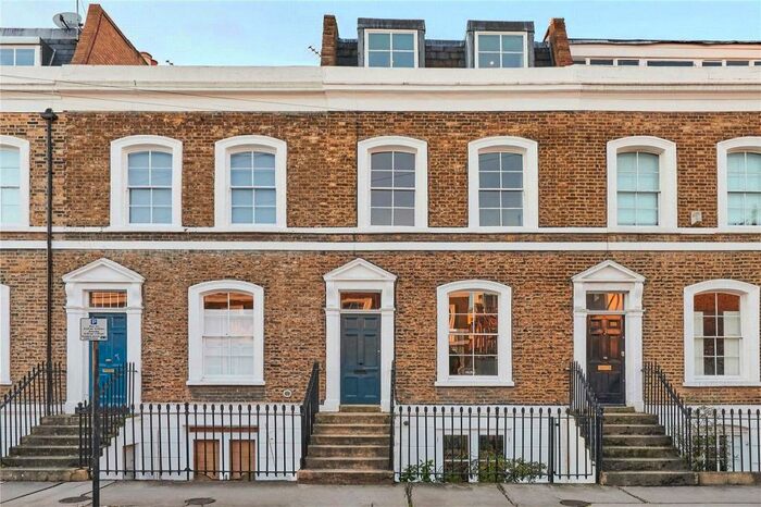 3 Bedroom Terraced House To Rent In Linton Street, Islington, London, N1