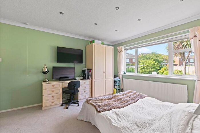 4 Bedroom Detached House For Sale In St. Philips Way, Burley-In-Wharfedale, LS29