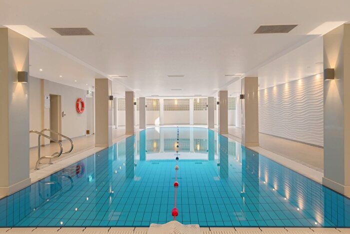 1 Bedroom Flat To Rent In Coleridge Gardens, London, SW10