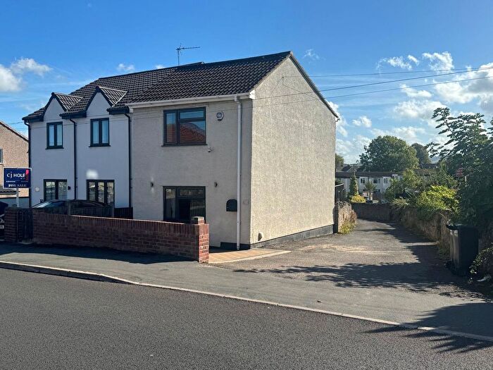 2 Bedroom Detached House For Sale In Parkwall Road, Cadbury Heath, Bristol, BS30