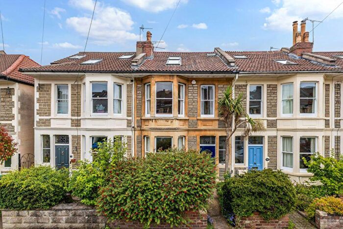 3 Bedroom Terraced House For Sale In Howard Road | Westbury Park, BS6